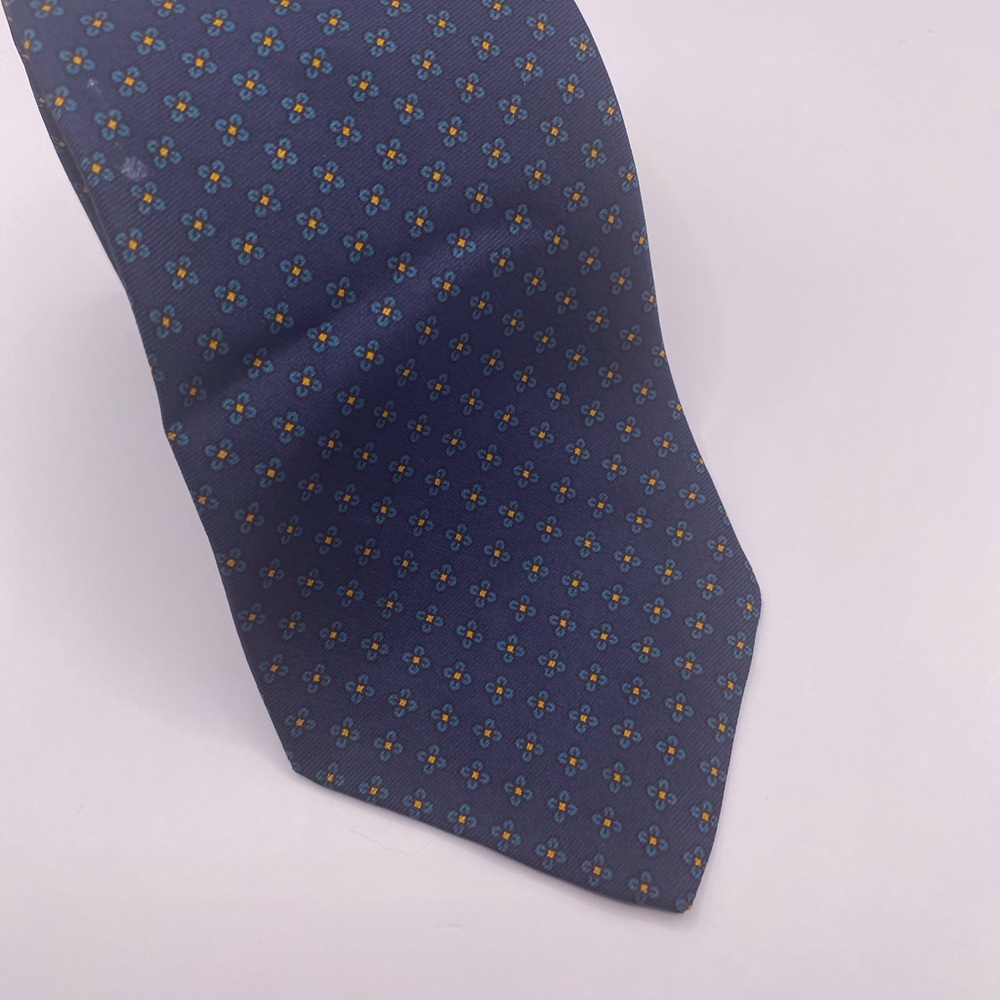 Brooks Brothers Navy Floral Silk Tie